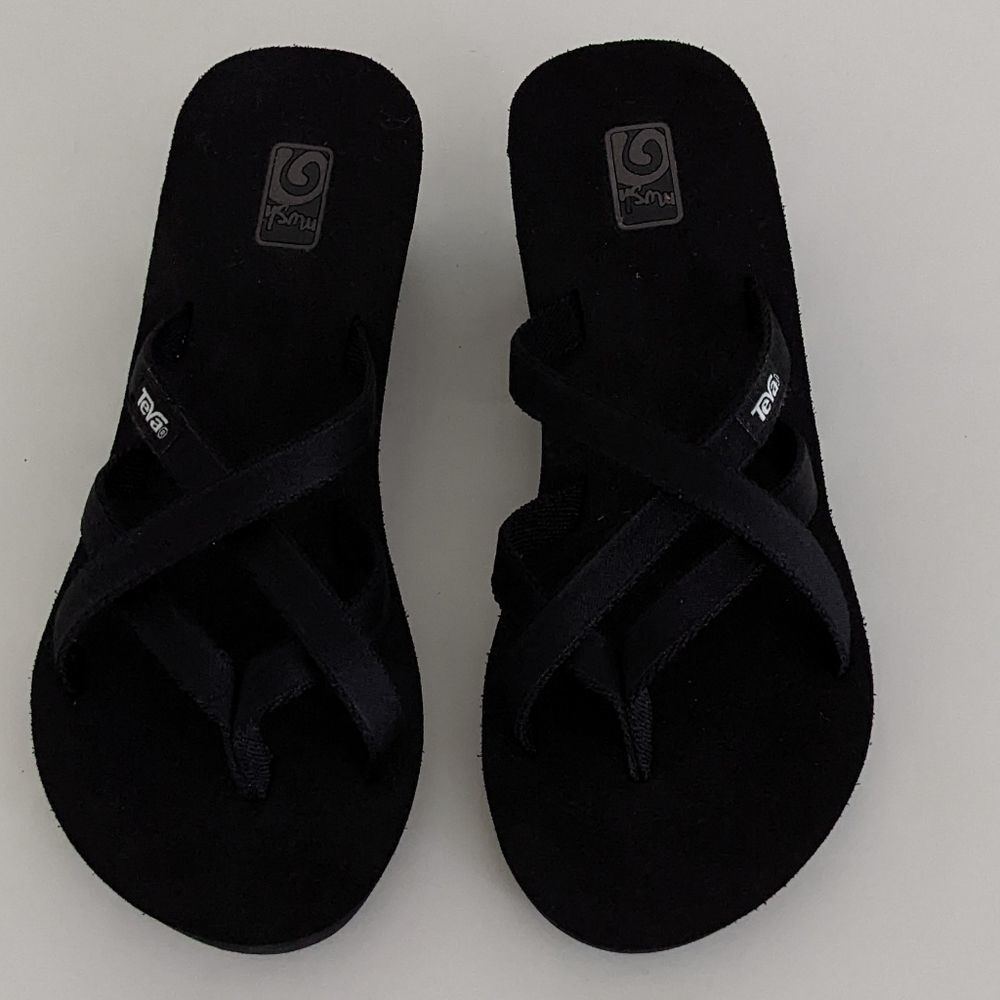 Teva Mush Black Strappy Thong Platform Wedge Flip Flops Sandals Women's 6 - Picture 2 of 8
